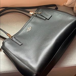 Coach shoulder/crossbody bag